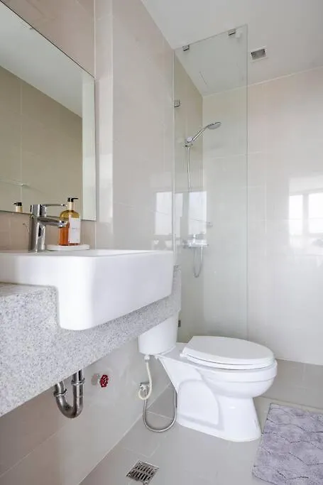 Apartment Bgc Skyline 2Br Suite With Parking In Uptown Bgc Manila Philippines