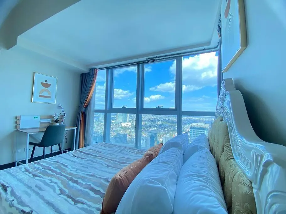 Bgc Skyline 2Br Suite With Parking In Uptown Bgc Manila