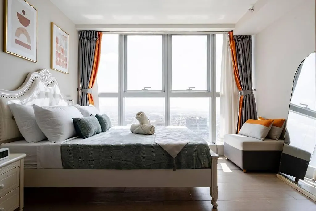 Bgc Skyline 2Br Suite With Parking In Uptown Bgc Manila 0*,